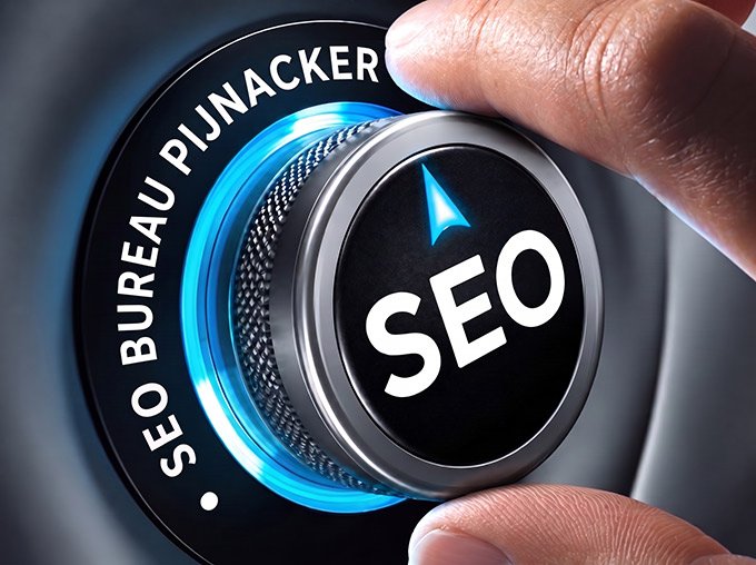 Hand draait aan verlichte knop ingesteld op SEO bureau Pijnacker - 2B Media - Online Marketing & Webdesign